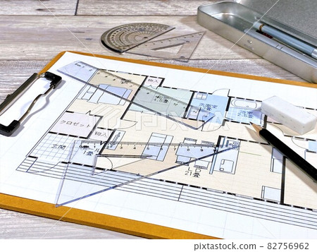 House floor plan, protractor and triangle ruler House floor plan, protractor and triangle ruler 82756962