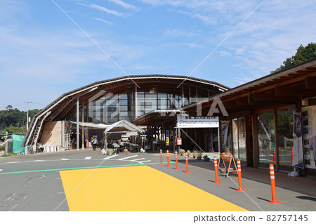 路邊車站木久新四郎 82757145