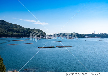 Oyster farming Murotsu fishing port 82757196