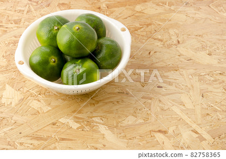 藍色切割溫州桔子 82758365