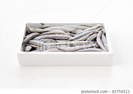 Kibinago (frozen) 82758512