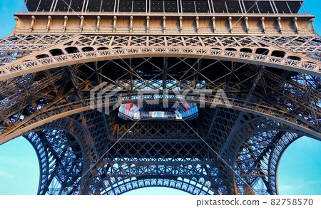 Carefully calculated and constructed Eiffel Tower observatory Carefully calculated and constructed Eiffel Tower observatory 82758570