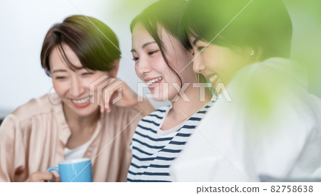 Women's Association Holiday Relax Women's Association Holiday Relax 82758638