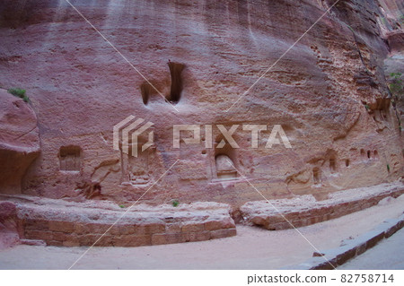 Jordan Petra Ruins Valley World Heritage Site Jordan Petra Ruins Valley World Heritage Site 82758714