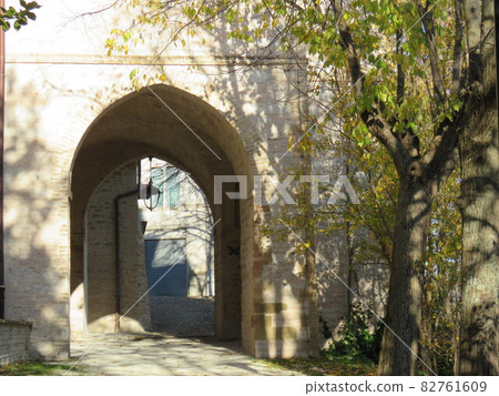 Ancient Architecture  82761609