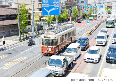 Toden running in front of Asukayama Park Toden running in front of Asukayama Park 82762420