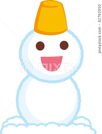 帶黃色帽子的兩層雪人 82763950