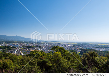Scenery of Tamana city overlooking the clear blue sky from Jagatani Observatory Scenery of Tamana city overlooking the clear blue sky from Jagatani Observatory 82764275