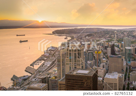 View of downtown Seattle skyline View of downtown Seattle skyline 82765132