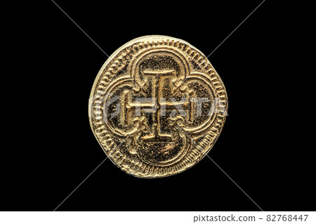 Gold Escudos coin of Philip II (Felipe II) of Spain Cross In Quatrefoil Reverse side Gold Escudos coin of Philip II (Felipe II) of Spain Cross In Quatrefoil Reverse side 82768447