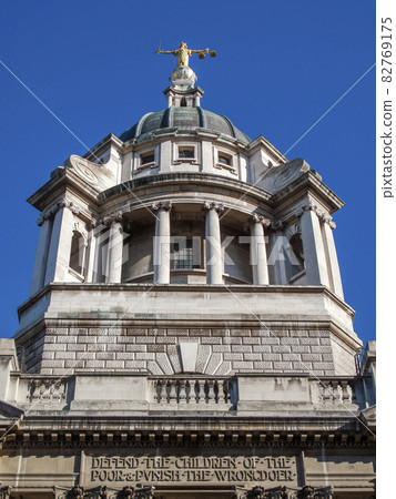 The Old Bailey 82769175