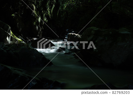 美麗的峽谷 美麗的峽谷 82769203