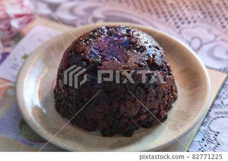 Christmas pudding Christmas pudding 82771225