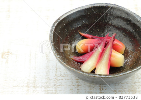 生薑醃姜 82773538