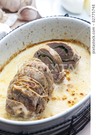 turkey roulade with goat cheese 82775748