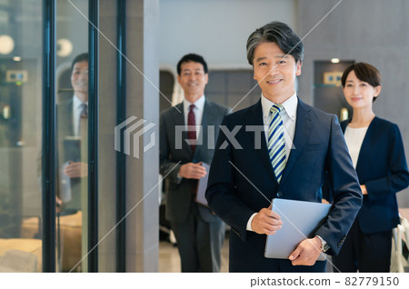 辦公室商務人士 圖片合作:WEEK Shibadaimon(Sun Frontier Fudousan) 辦公室商務人士 圖片合作:WEEK Shibadaimon(Sun Frontier Fudousan) 82779150
