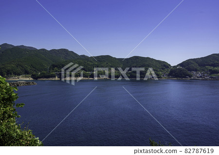 Onigajo, Kumano City, Mie Prefecture, overlooking the Isozaki Port area from Onigajo Onigajo, Kumano City, Mie Prefecture, overlooking the Isozaki Port area from Onigajo 82787619