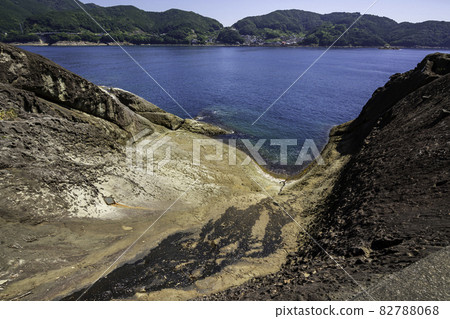 Onigajo Cliff, Kumano City, Mie Prefecture Onigajo Cliff, Kumano City, Mie Prefecture 82788068