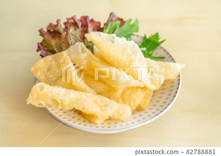 Fried cheese 82788881