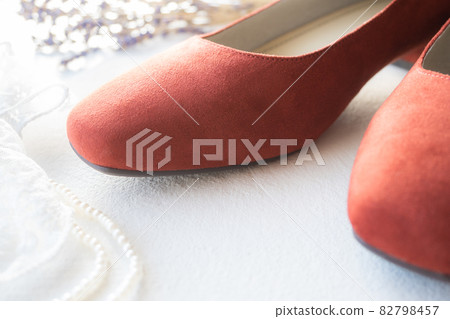 Pumps accessories Fall / Winter fashion items Pumps accessories Fall / Winter fashion items 82798457