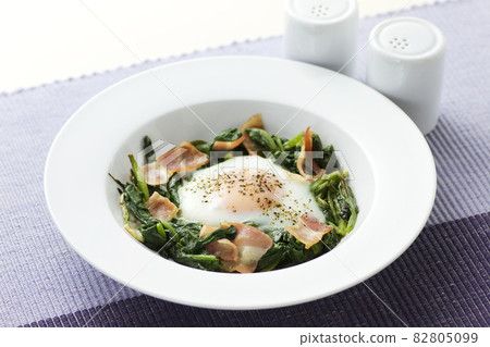 炒菠菜和培根雞蛋 14 炒菠菜和培根雞蛋 14 82805099