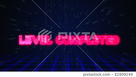 Retro Level Completed text glitching over blue...-插圖素材 [82809249] - PIXTA圖庫