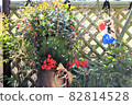 New Year's decoration to celebrate the new year 82814528