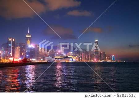 the HK CBD Central close rise at night 26 Sept 2021 82815535