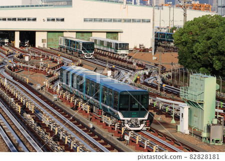 Kobe New Transit Rokko Liner Kobe New Transit Rokko Liner 82828181