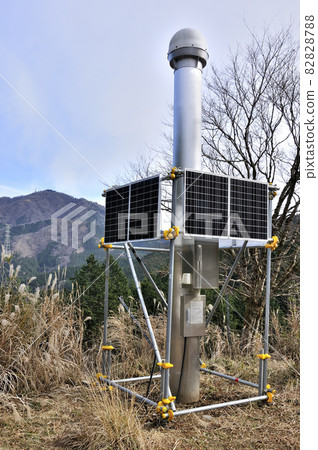 丹澤的表嶺博代山口電子參考點和小山的視圖 丹澤的表嶺博代山口電子參考點和小山的視圖 82828788