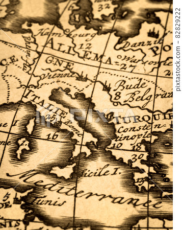 Antique old map around the Mediterranean Sea 82829222
