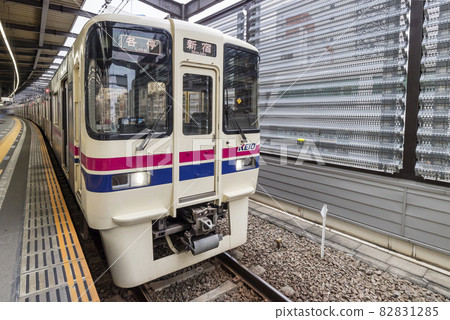 Keio Line bound for Shinjuku Fuchu Station Fuchu Station Home Local train 82831285