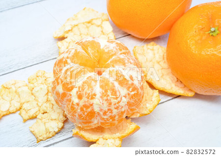Harumi mandarin orange 82832572