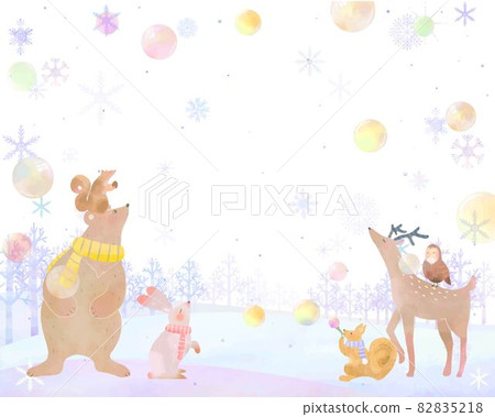 Fashionable winter scenery of soap bubbles and snowflake Scandinavian forest animals Vector white background frame Illustration material Fashionable winter scenery of soap bubbles and snowflake Scandinavian forest animals Vector white background frame Illustration material 82835218