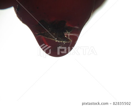 Drop of water 82835502