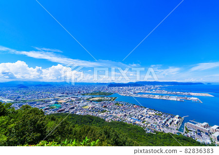 高松市地方城市四國香川縣高角度[屋島全景] 82836383