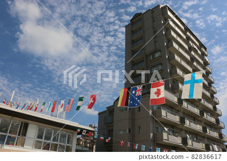 Blue sky of athletic meet, national flags Blue sky of athletic meet, national flags 82836617