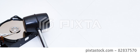 Hard disk data disposal destruction [storage device] 82837570