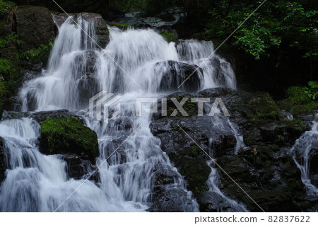 石川縣能美市七津瀑布 石川縣能美市七津瀑布 82837622