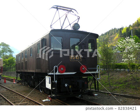 臼井關鐵道文化村 ED42 82838421