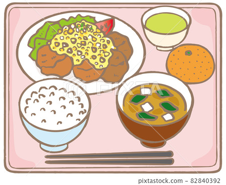 School cafeteria_fried chicken, fried tatsutaage tartar sauce School cafeteria_fried chicken, fried tatsutaage tartar sauce 82840392