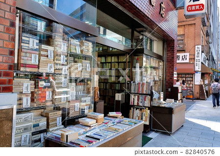 Kanda Jimbocho's old book store district Kanda Jimbocho's old book store district 82840576