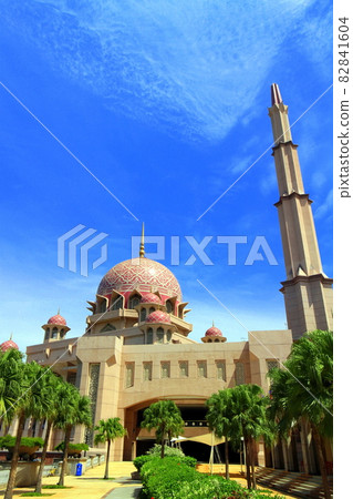 Malaysia_Pink Mosque 05 Malaysia_Pink Mosque 05 82841604