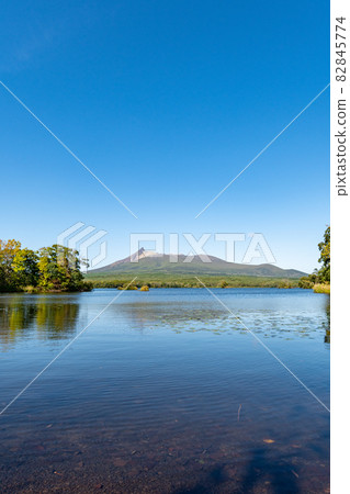 Onuma Quasi-National Park_Komagatake_Active Volcano 82845774