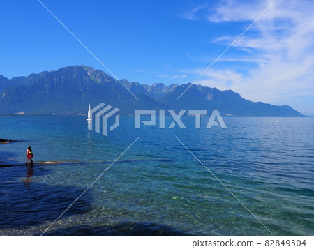 Fantastic landscape of Lake Geneva at Montreux city in Switzerland 82849304