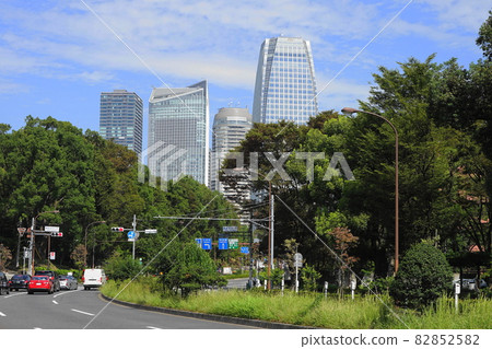 October 932 Toranomon Hills, Atago MORI Tower, Atago Forest Tower and Shiba Park, Minato-ku 82852582