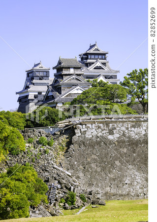 正在穩步恢復的熊本城是一座完全復活的天守閣（攝於2021年10月3日） 82852699