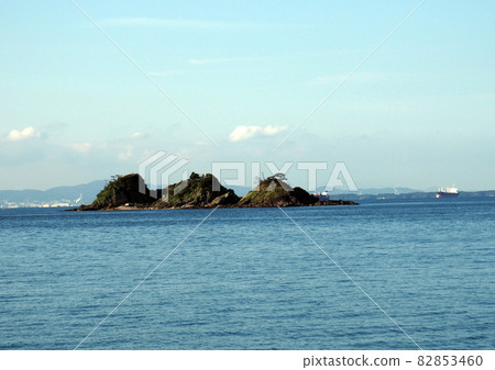 Scenery of Kamo Island in Hibiki Nada 82853460