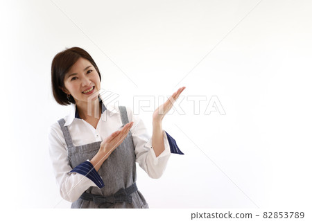 A woman with a smile 82853789