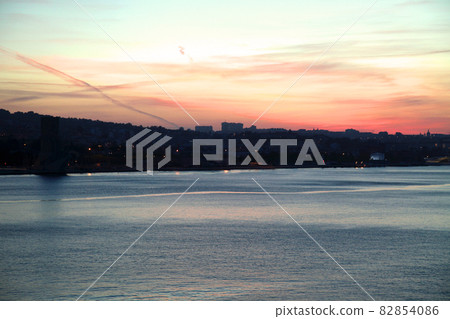 Lisbon harbor scenery at sunrise Lisbon harbor scenery at sunrise 82854086